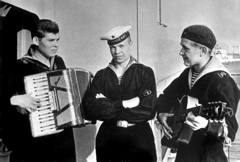 1963 год слева на право Дмитриев В., Филин Г. и Демин В.