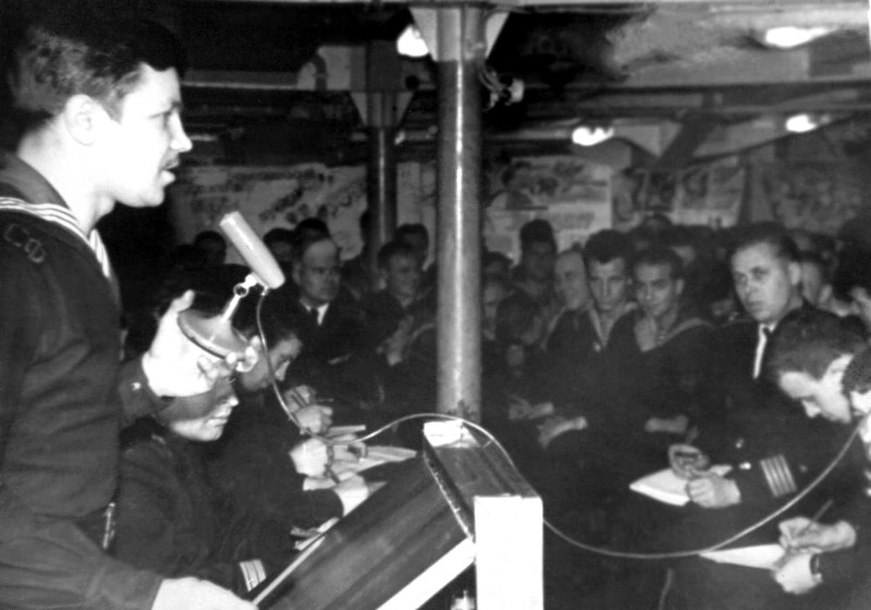 Выступление Филина Г. в корабельной столовой 1965 год