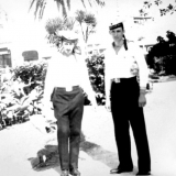 1968г. Сирия. г. Латакия с покупками после посещения магазинов