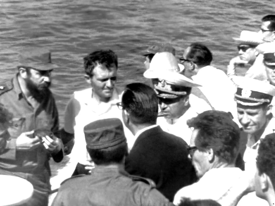 1969г. Куба. г. Гавана Фидель Кастро на Грозном перед выходом в море на совместное учение с флотом Кубы