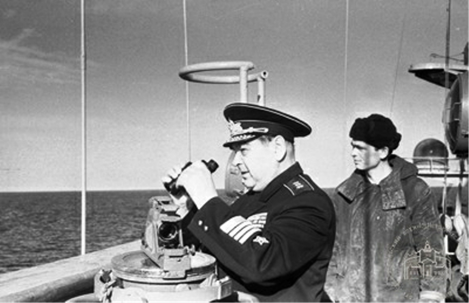 1968 г. Адмирал Чурсин С.Е. визит в Котор (фото Григорьева Н. Г.)